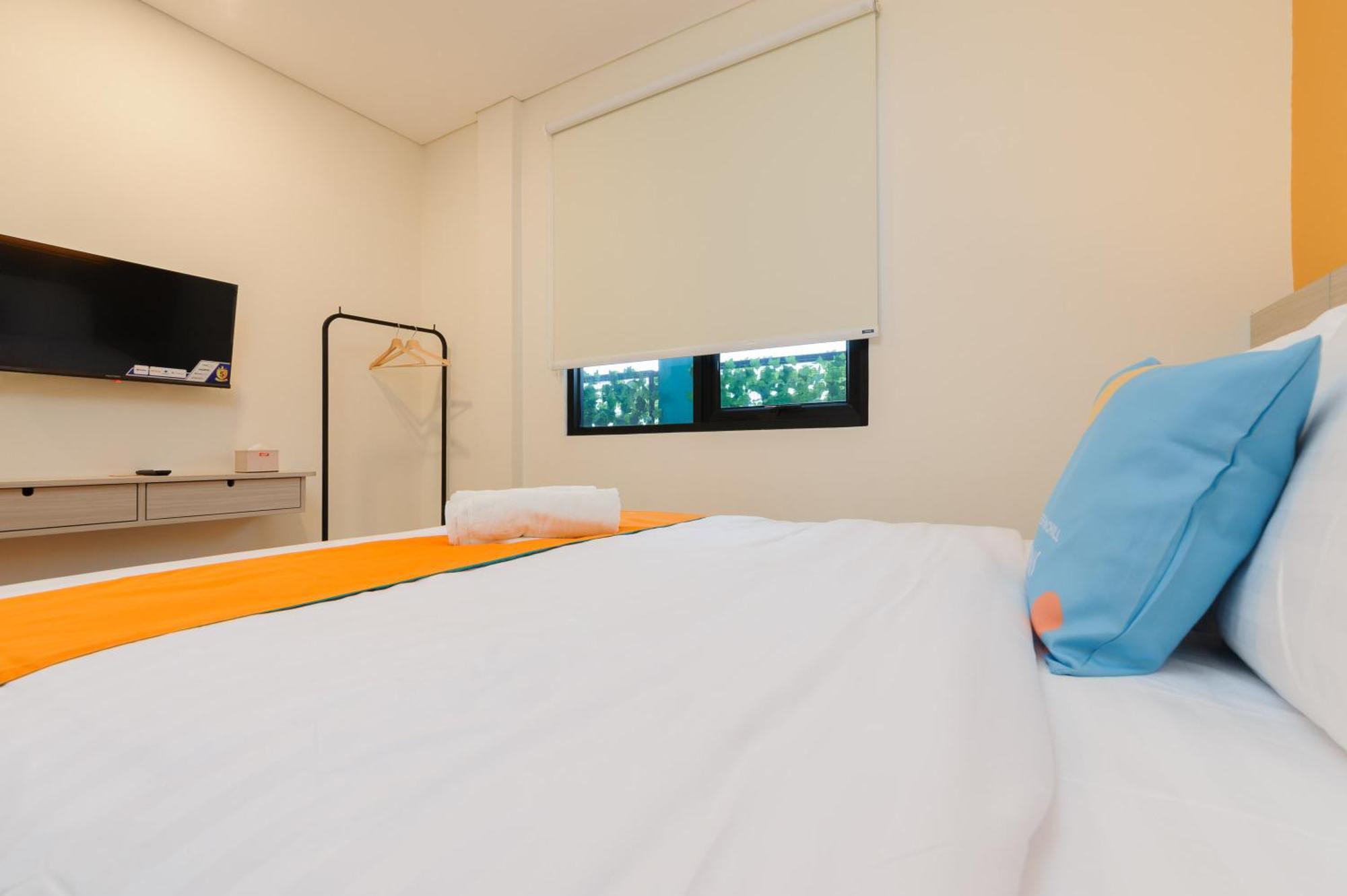 Sans Hotel Tajur Bogor Bantarkamang Экстерьер фото